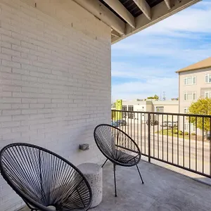  Aparthotel Sonder The Lookout United States